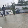 Flat roof water flow constructions with foamed concrete