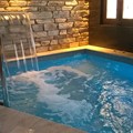 Whirlpool Bath (Jacuzzi)
