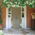 We are close to you for the manufacture of interior doors, as well as security doors and for their reinforcement