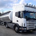 Transport of liquid fuel