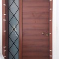 Πόρτα laminate - εισόδου πολυκατοικίας με 1 σταθερό