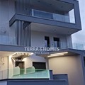 Πώληση πολυτελούς μεζονέτας με ανεμπόδιστη θέα στο Παλαιόκαστρο