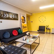 BEE IOLKOS REAL ESTATE: Φωτογραφίες