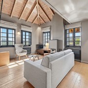 ELEVATE ESTATES: Φωτογραφίες
