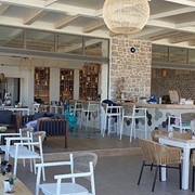 customer.pip_photo6_desc_descr
