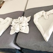 customer.pip_photo1_desc_descr