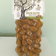 Pitted olives