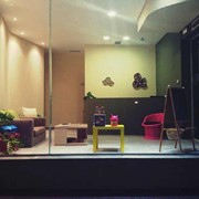customer.pip_photo1_desc_descr