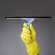 Cleaning glass panes in shops, factories & showcases