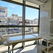 Εξεταστικό κρεβάτι ιατρικών προδιαγραφών