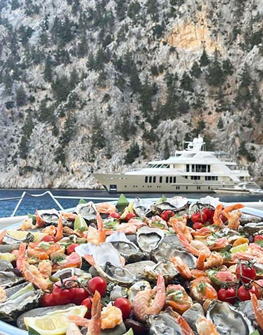 4 SEASONS CATERING RHODES: Φωτογραφίες & Βίντεο