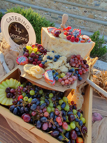 4 SEASONS CATERING RHODES: Φωτογραφίες & Βίντεο