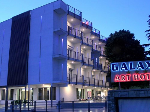 GALAXY ART HOTEL: Photos