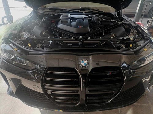 INSANE PERFORMANCE GARAGE: Photos