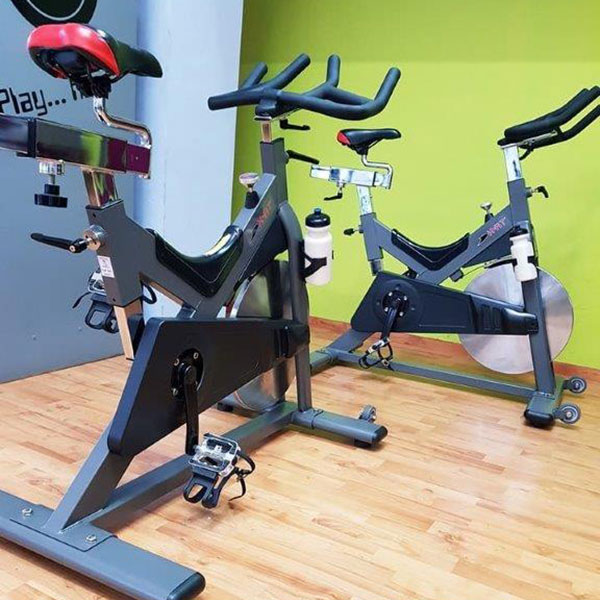 ΑΔΩΝΙΣ WORKOUT CLUB: Φωτογραφίες & Βίντεο