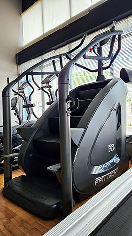 ΑΔΩΝΙΣ WORKOUT CLUB: Φωτογραφίες & Βίντεο