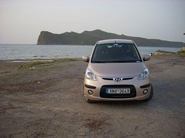 AKALLIS RENT A CAR: Φωτογραφίες & Βίντεο