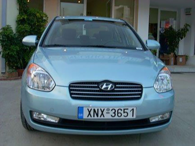 AKALLIS RENT A CAR: Φωτογραφίες & Βίντεο