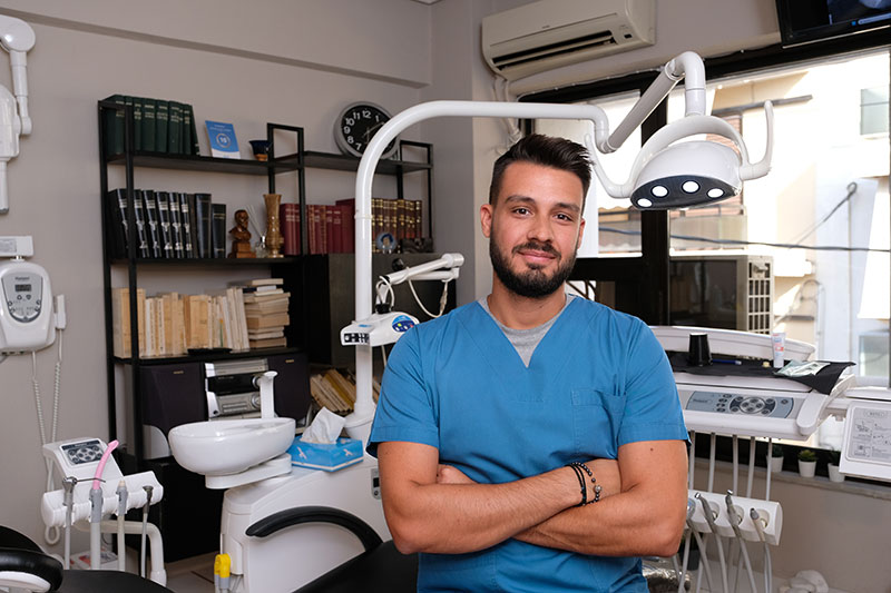 ΑΛΕΒΙΖΟΣ ΑΚΗΣ: Φωτογραφίες & Βίντεο