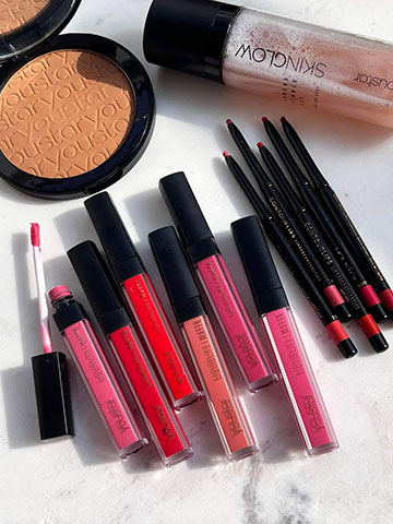 ALPHABOX: Φωτογραφίες & Βίντεο