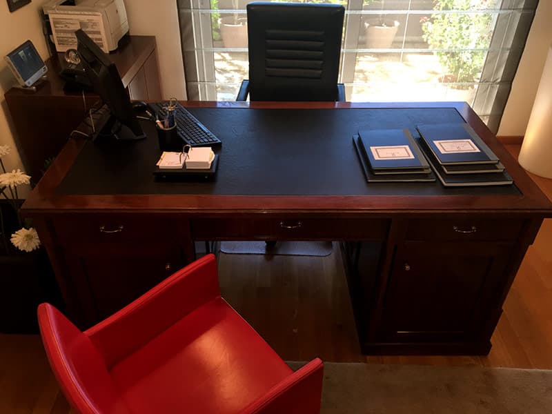 Notary Maria Amariotaki's office