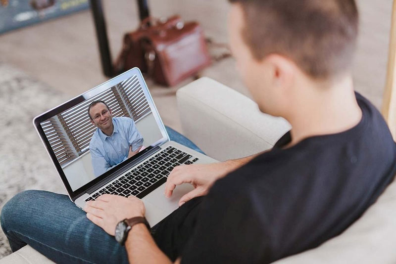 Ψυχοθεραπεία μέσω Skype (online)