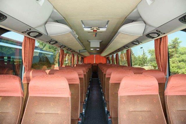 Σύγχρονα Υπερυψωμένα Πούλμαν με Air condition & Σύστημα GPS