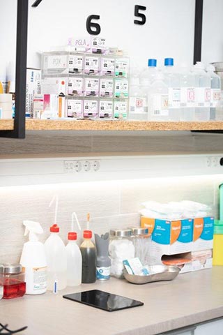 ANIMAL MEDCARE: Φωτογραφίες & Βίντεο