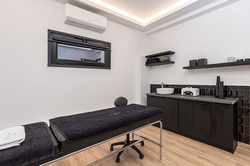 ANNA MARIA'S NAIL STUDIO: Φωτογραφίες & Βίντεο