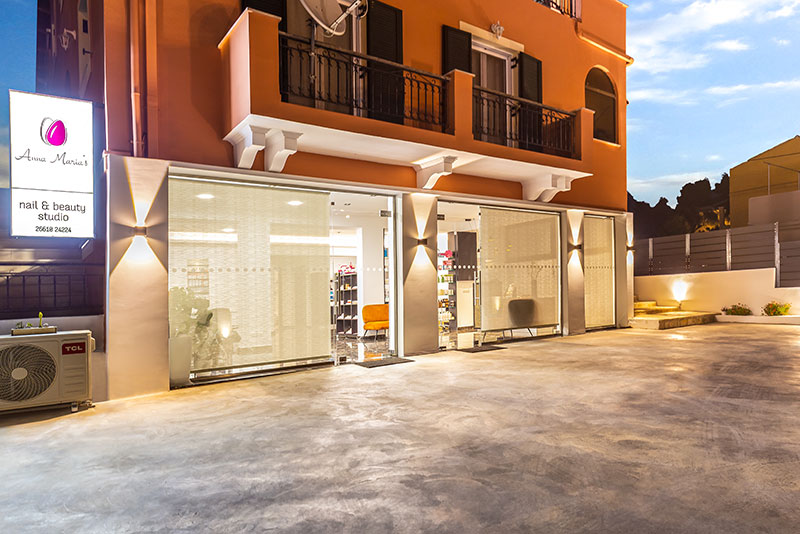 ANNA MARIA'S NAIL STUDIO: Φωτογραφίες & Βίντεο