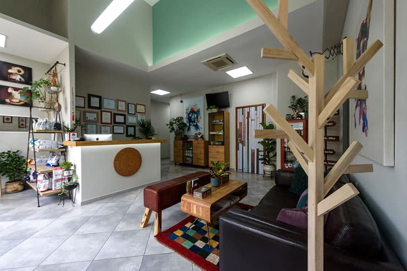 ANTONOPOULOS KOSTAS - TSOUPA ELENI - SMALL ANIMAL CLINIC KALAMATA: Φωτογραφίες & Βίντεο
