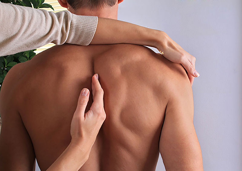 Back & shoulders μασάζ