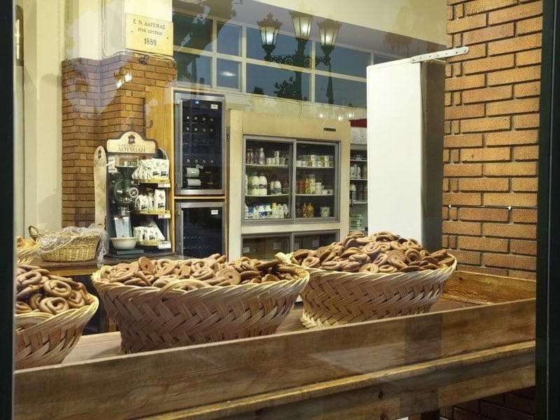 ARTOPOIIA DAREMAS: Φωτογραφίες & Βίντεο