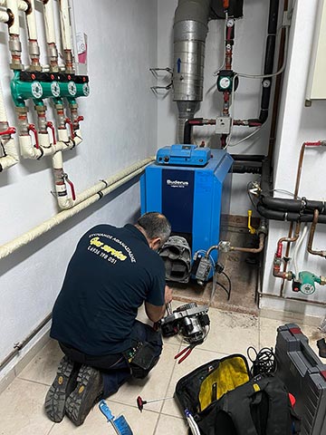 ATHANASIADIS STYLIANOS GAS SERVICE: Φωτογραφίες & Βίντεο