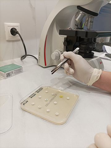 ATHENIAN LAB & MEDICINE: Φωτογραφίες & Βίντεο