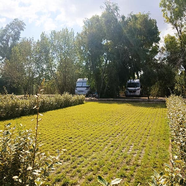 ATHENS MOTORHOME PARK: Φωτογραφίες & Βίντεο