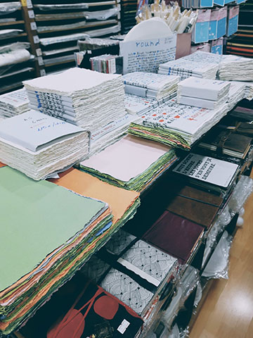 ATLANTIS ART MATERIALS: Φωτογραφίες & Βίντεο