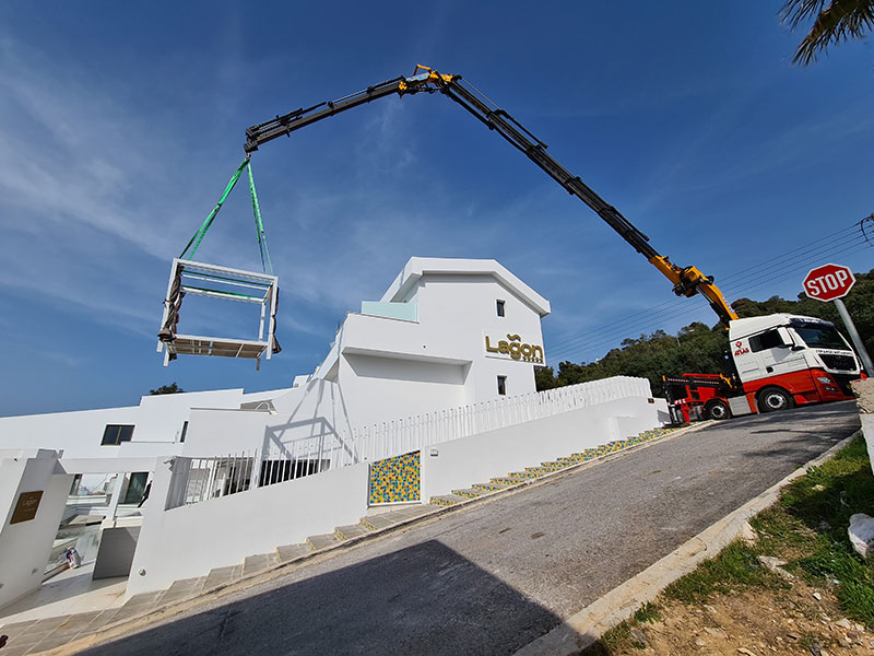 ATLAS CRANES: Φωτογραφίες & Βίντεο