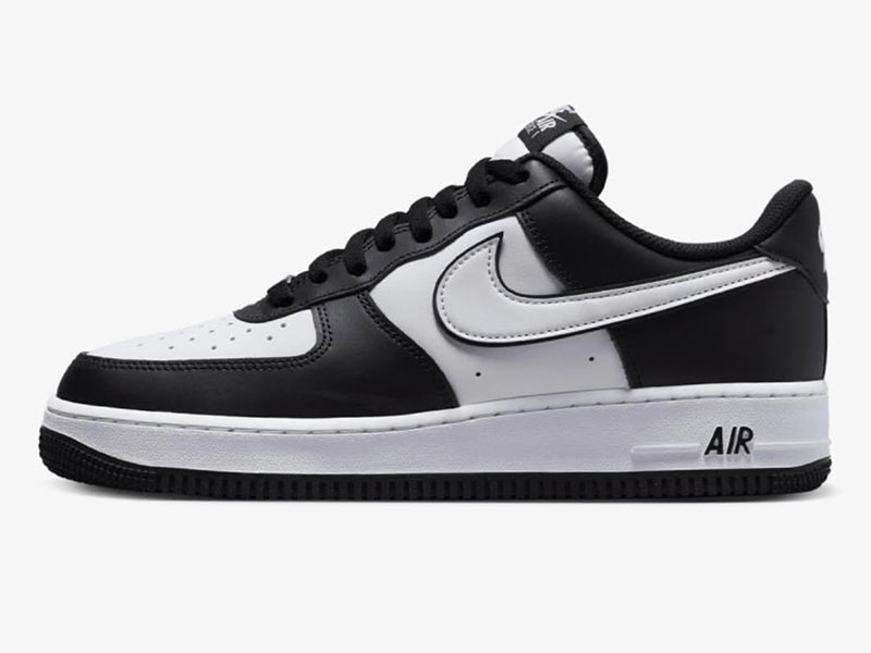 ATLETICA SNEAKER STORE: Φωτογραφίες & Βίντεο