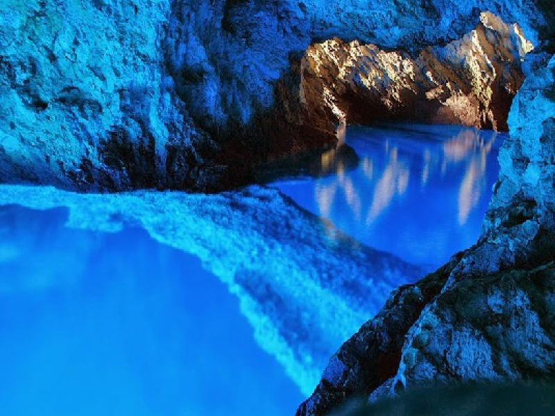 ATTIOS TRAVEL AGENCY: Φωτογραφίες & Βίντεο