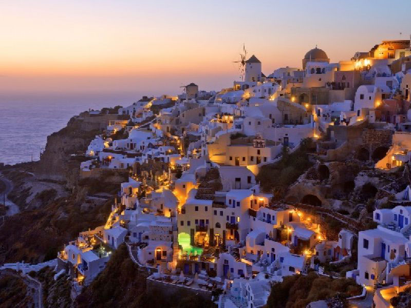 ATTIOS TRAVEL AGENCY: Φωτογραφίες & Βίντεο