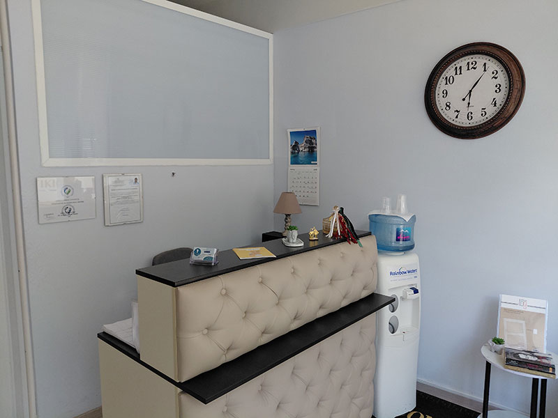 AURELIA NAILS SALON: Φωτογραφίες & Βίντεο
