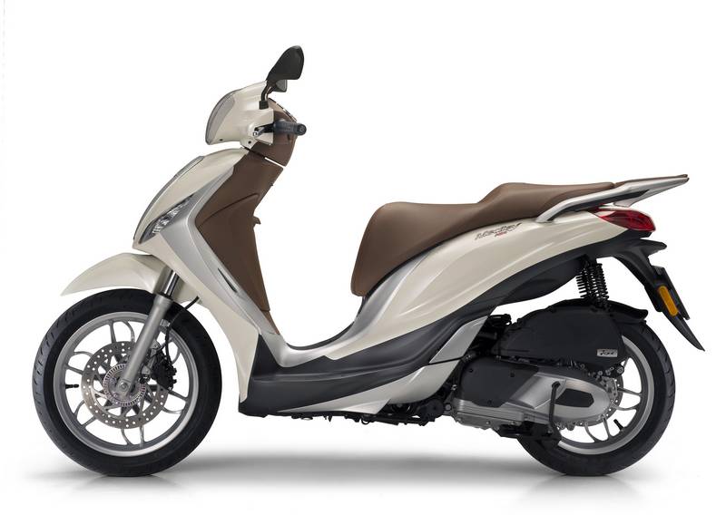 AUTOMOTORENTAL: Φωτογραφίες & Βίντεο