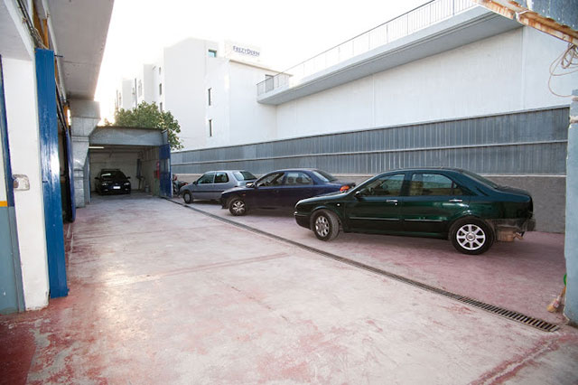 AUTO REFINISH: Φωτογραφίες & Βίντεο