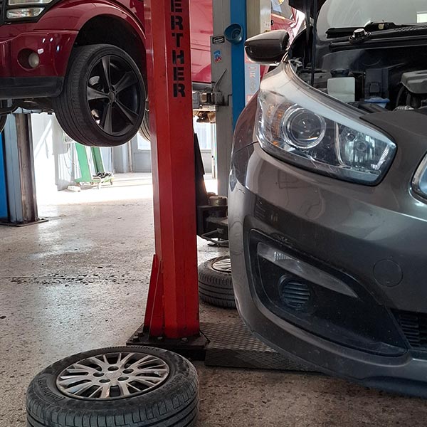 AUTO SERVICE ZAVVAS: Φωτογραφίες & Βίντεο