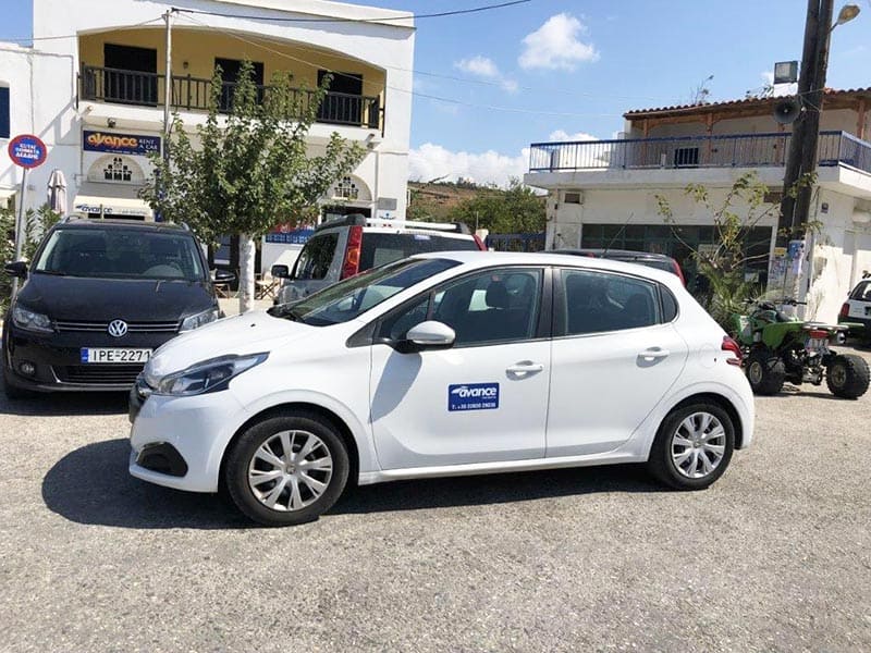AVANCE ANDROS RENT A CAR: Φωτογραφίες & Βίντεο