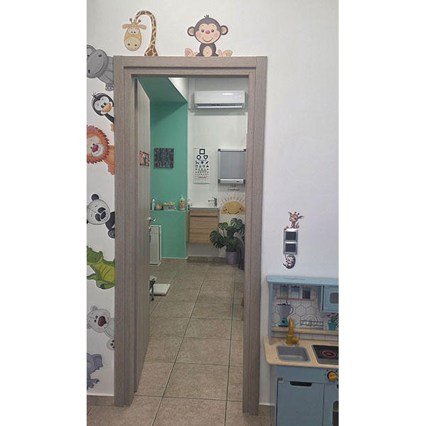 ΑΥΓΕΡΙΝΟΥ ΚΩΝΣΤΑΝΤΙΝΑ: Φωτογραφίες & Βίντεο