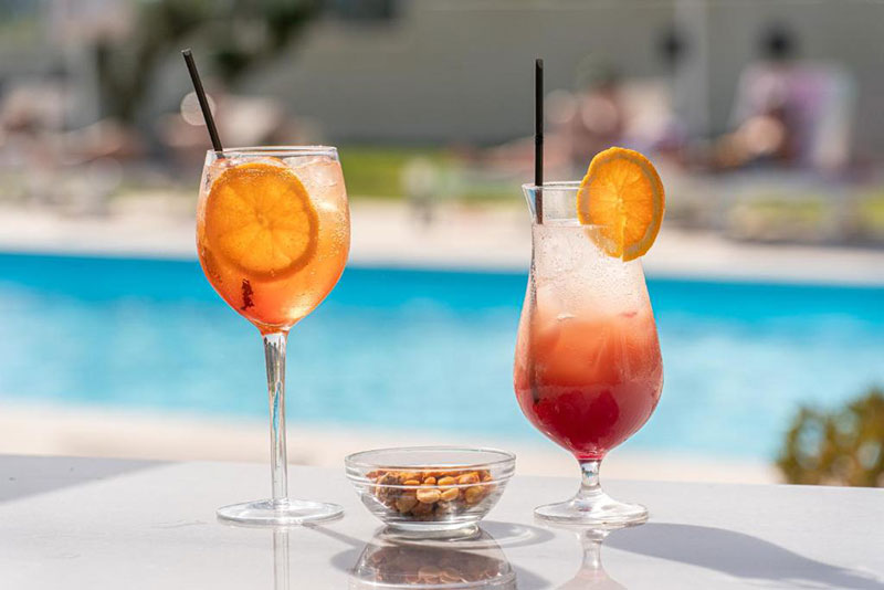 AVRA BAR RESTAURANT: Φωτογραφίες & Βίντεο