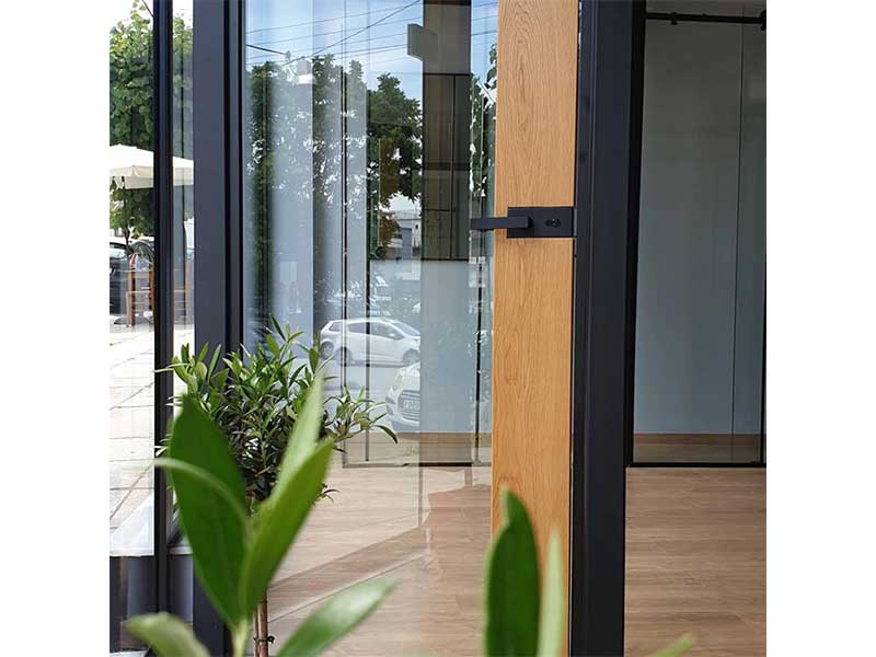 BAKOLAS GLASS CONSTRUCTION: Φωτογραφίες & Βίντεο