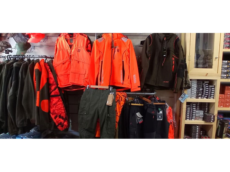 BAKOLAS OUTDOOR: Φωτογραφίες & Βίντεο